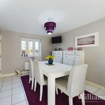 Image 5 - 13 Chancellors Road, Aylesbury, HP19 9SH, United Kingdom - Townhouse for sale