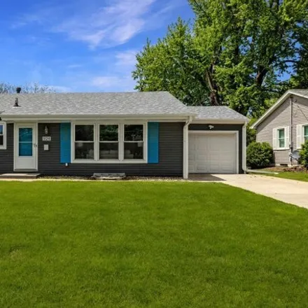 Image 1 - 954 14th Street, West Des Moines, IA 50265, USA - House for sale