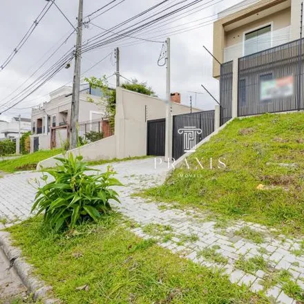 Buy this 3 bed house on Rua Ana Berta Roskamp 700 in Jardim das Américas, Curitiba - PR