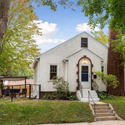 Rent this 3 bed house on Queen Av N in North Dowling Avenue, Minneapolis