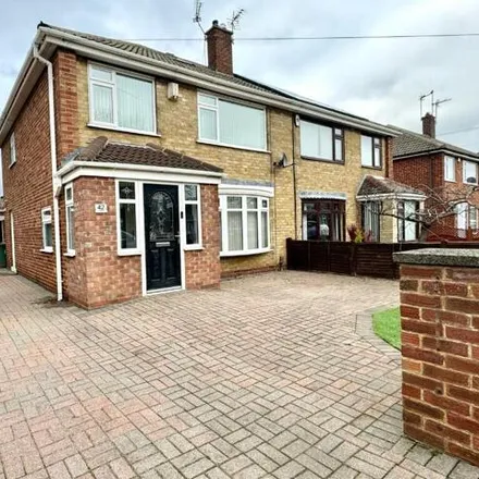 Buy this 4 bed duplex on Lingmell Road in Redcar, TS10 4JY