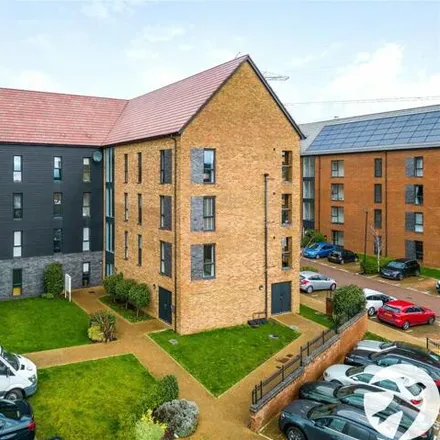 Buy this 2 bed apartment on Simmons Road in Swanscombe, DA10 1DU