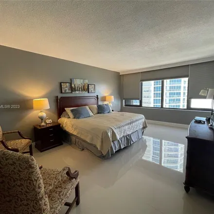 Image 3 - 3443 South Ocean Drive, Beverly Beach, Hollywood, FL 33019, USA - Apartment for rent