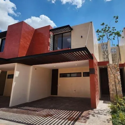 Rent this 2 bed house on unnamed road in Temozón Norte, 97300 Mérida