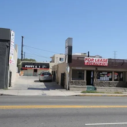Image 3 - Western & 11th, South Western Avenue, Los Angeles, CA 90005, USA - House for rent