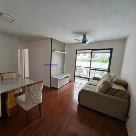Buy this 3 bed apartment on Rua Carlos Pavan in Vila Sônia, São Paulo - SP