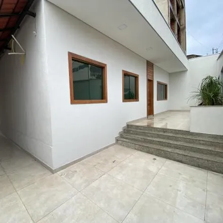 Buy this 3 bed house on Rua Zeferino da Costa in Ipatinga - MG, 35162-154