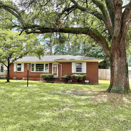 Buy this 3 bed house on 609 Olive Street in Georgetown, SC 29440