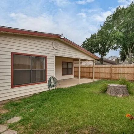 Image 5 - 8923 Rich Quail, San Antonio, Texas, 78251 - House for sale