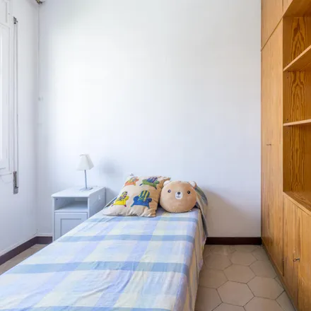 Image 5 - Carrer de Viladomat, 267 B, 08029 Barcelona, Spain - Room for rent