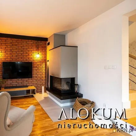 Buy this studio house on Wrzosowa 15 in 32-005 Niepołomice, Poland