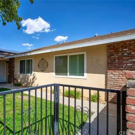 Image 7 - 18925 Appaloosa Road, Apple Valley, CA 92308, USA - House for sale