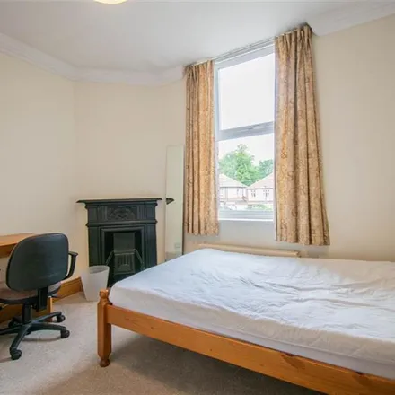 Image 4 - Dene House, 36-42 Grosvenor Road, Newcastle upon Tyne, NE2 2RP, United Kingdom - Apartment for rent