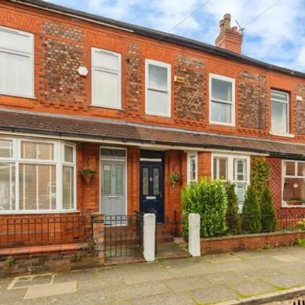 Buy this 2 bed townhouse on Kingshill Road in Manchester, M21 9FY