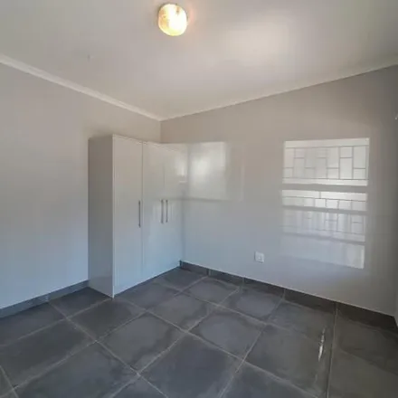 Image 2 - Dorp Street, Polokwane Ward 22, Polokwane, 0699, South Africa - Townhouse for rent