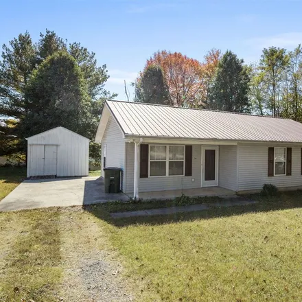 Buy this 3 bed house on 204 Pine Street in Tompkinsville, KY 42167