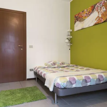 Image 5 - Via Andrea Solari 45, 20144 Milan MI, Italy - Apartment for rent