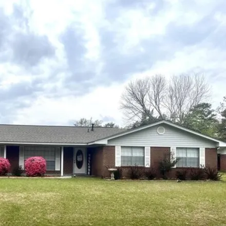 Buy this 3 bed house on 339 Meadowview Drive in Monticello, AR 71655
