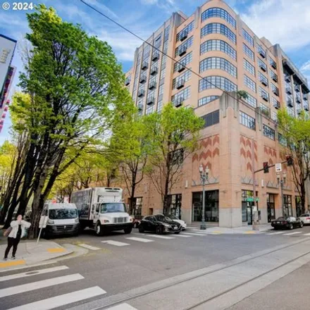 Buy this 1 bed condo on The Gregory Lofts in 420 Northwest 11th Avenue, Portland