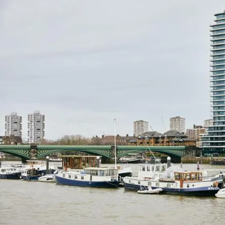 Buy this 2 bed house on Riverside Tower in The Boulevard, London