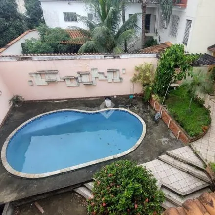 Buy this 5 bed house on Rua Clapp Filho in Cachambi, Zona Norte do Rio de Janeiro - RJ