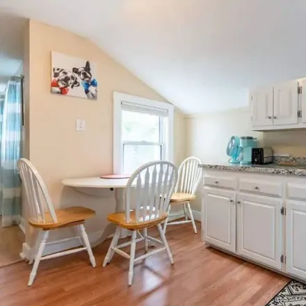 Rent this 2 bed apartment on Newburyport in MA, 01950