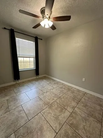 Image 5 - 6420 Winchell Street, Houston, TX 77022, USA - Apartment for rent
