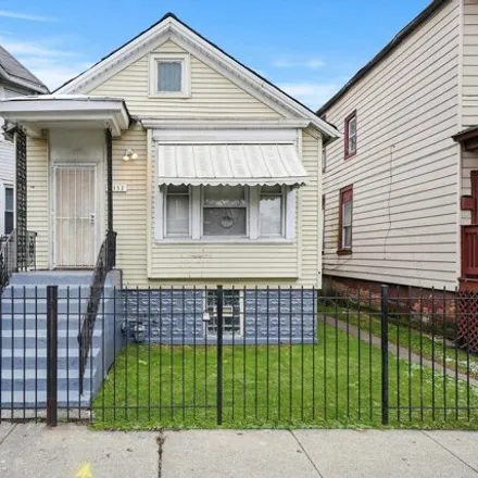 Buy this 2 bed house on 5353 South Princeton Avenue in Chicago, IL 60609