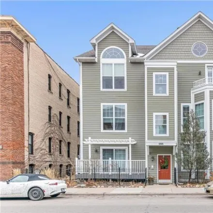 Buy this 1 bed condo on 306 East 18th Street in Minneapolis, MN 55404