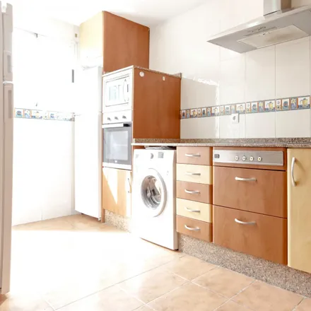 Image 3 - Carrer del Marqués de Zenete, 13, 46007 Valencia, Spain - Room for rent