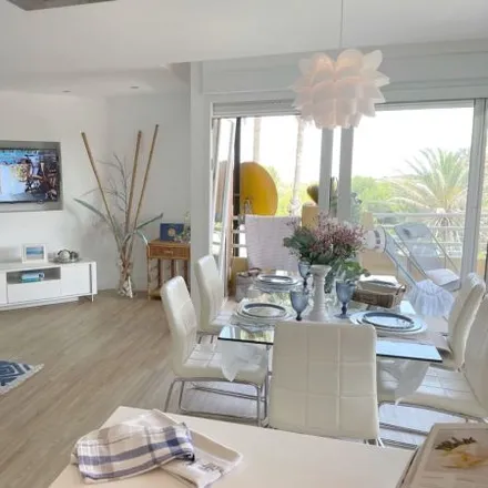 Rent this 3 bed apartment on Torre 7 Nucli 6 in Camí Vell de la Devesa, 46012 Valencia