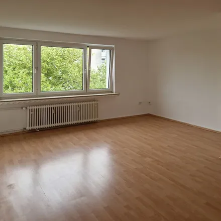 Rent this 3 bed apartment on Heinrich-Zille-Straße 2 in 45527 Hattingen, Germany