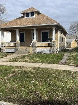Buy this 2 bed house on 323 Elm Street in Red Oak, IA 51566