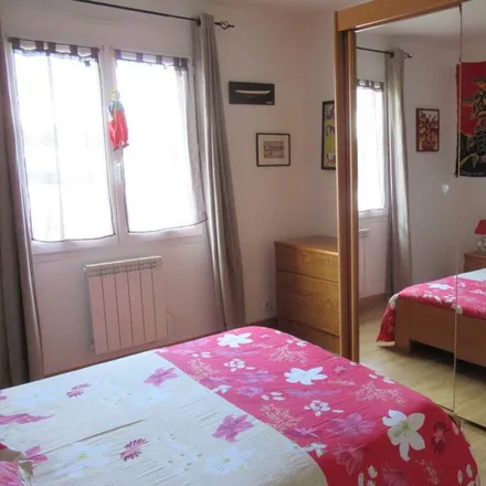 Rent this 2 bed house on 50380 Saint-Pair-sur-Mer