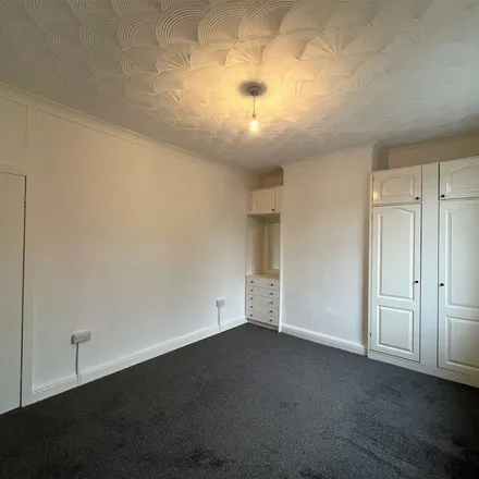 Rent this 2 bed apartment on Springvale Primary School in Sheffield Road, Penistone