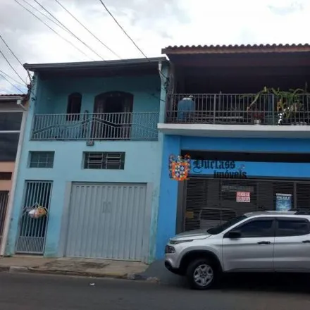 Buy this 2 bed house on Rua Gentil Franco in Cruzeiro, Bragança Paulista - SP