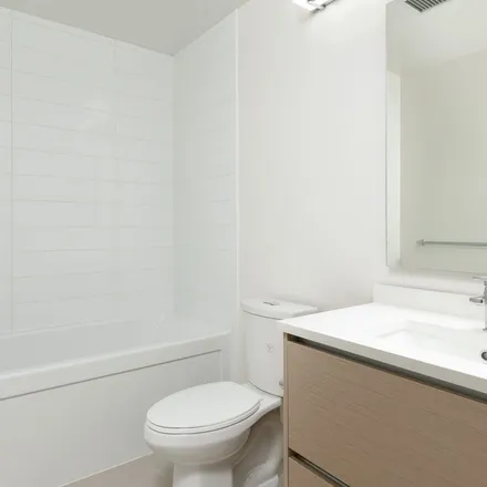 Image 1 - Origin, Slopes Mews, Burnaby, BC V5A 4Y0, Canada - Apartment for rent