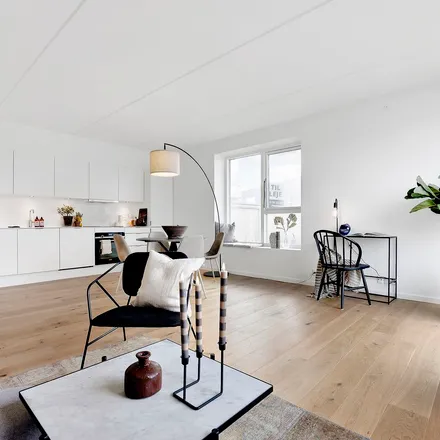 Rent this 3 bed apartment on Brahesbakke 7 in 8700 Horsens, Denmark