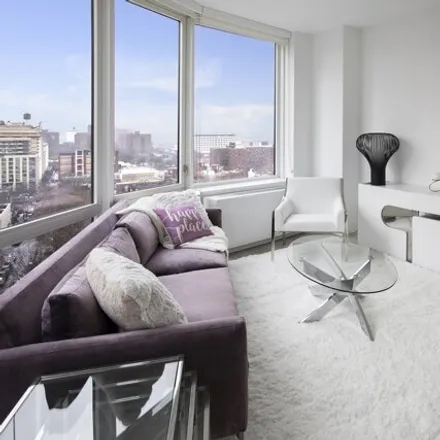 Rent this 1 bed apartment on The Eagle in 86 Fleet Place, New York