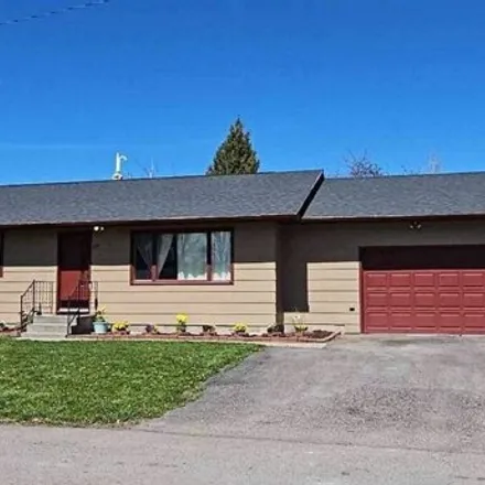 Buy this 3 bed house on 401 6th Avenue West North in Kalispell, MT 59901