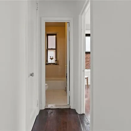 Image 8 - 3281 Hull Avenue, New York, NY 10467, USA - Condo for sale