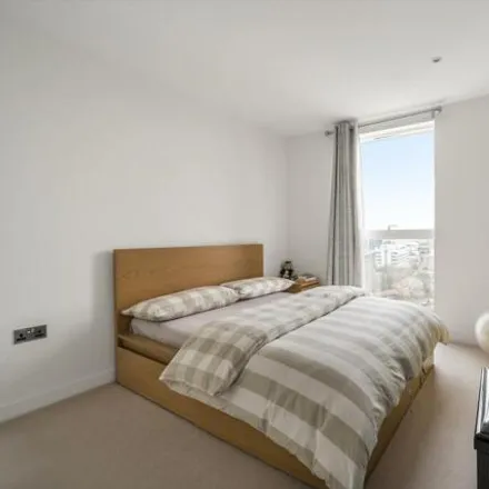 Image 9 - Cornish House, Pump House Crescent, London, TW8 0DE, United Kingdom - Apartment for rent