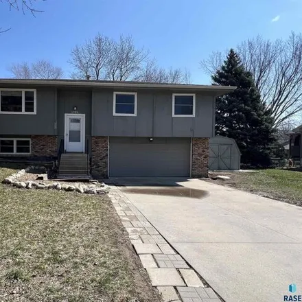 Image 2 - 4598 South Marion Road, Sioux Falls, SD 57106, USA - House for sale