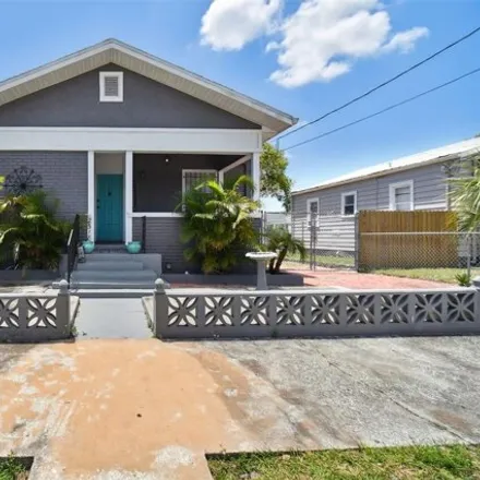 Buy this 3 bed house on 2374 West Cordelia Street in Tampa, FL 33607