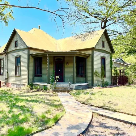 Buy this 3 bed house on 498 East College Street in Fredericksburg, TX 78624