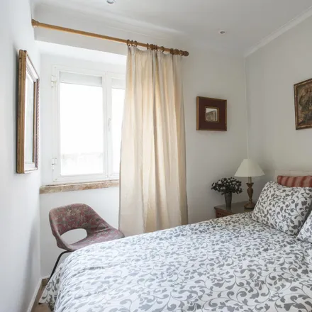 Rent this 1 bed apartment on Rua da Páscoa in 1250-212 Lisbon, Portugal