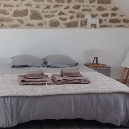 Rent this 3 bed house on 29910 Trégunc