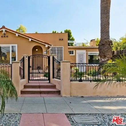 Buy this 3 bed house on 7630 Waring Avenue in Los Angeles, CA 90046