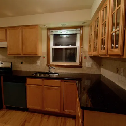 Image 3 - 3703 North Kildare Avenue, Chicago, IL 60641, USA - House for rent