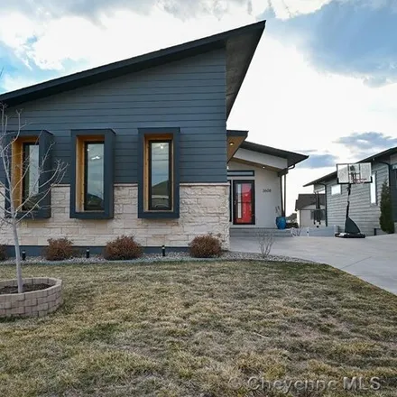 Image 2 - 3592 Red Feather Trail, Cheyenne, WY 82001, USA - House for sale